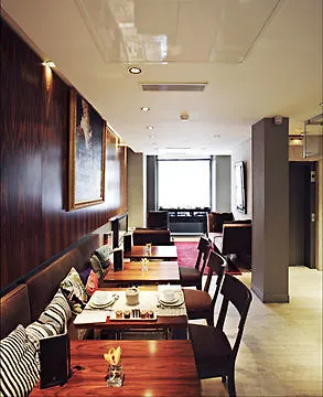 Le Marcel Gare De L'est Hotell